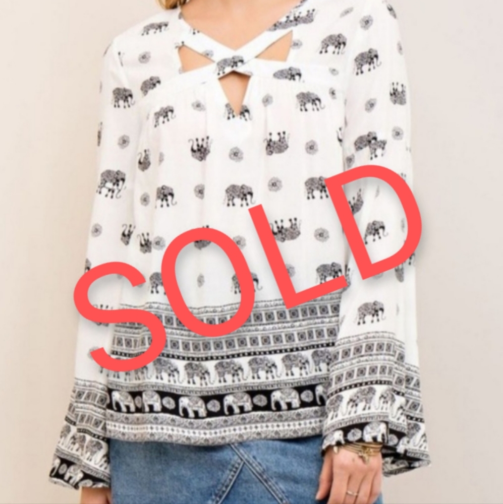 NWT ELephant print bell sleeve blouse size  M